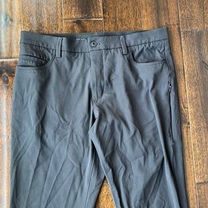 Van Heusen Slim Dress Pants 34x30